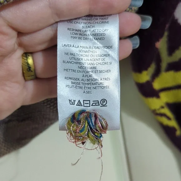 Anthropologie Maeve Cropped Floral Sweater - Picture 4 of 5